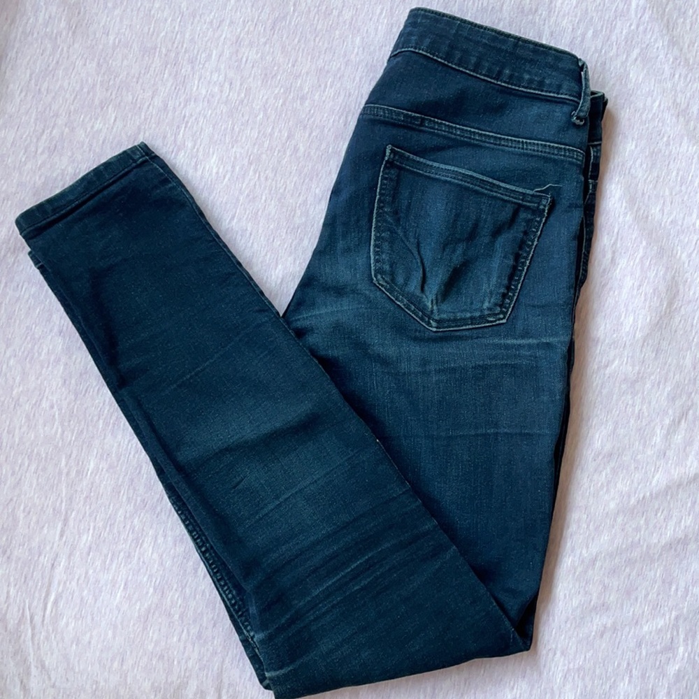 Zara Mid Rise Skinny Jeans